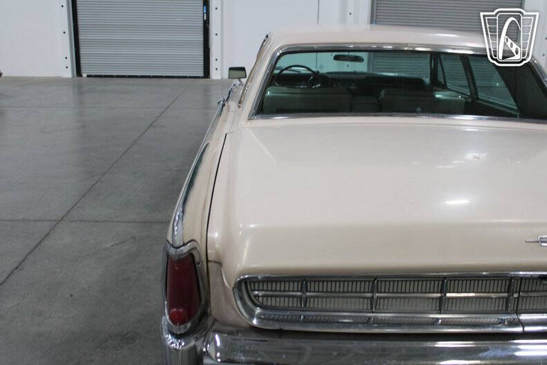 1963 Lincoln Continental