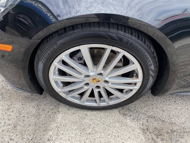 2018 Porsche Panamera 4
