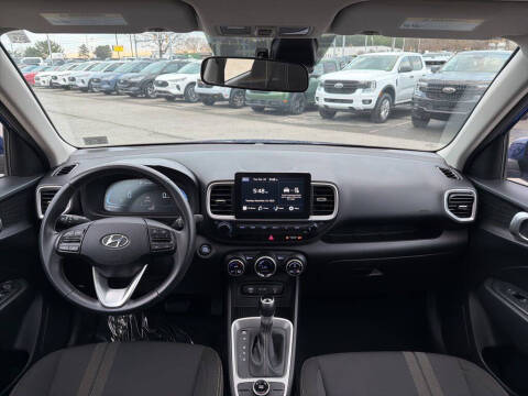 2024 Hyundai Venue SEL