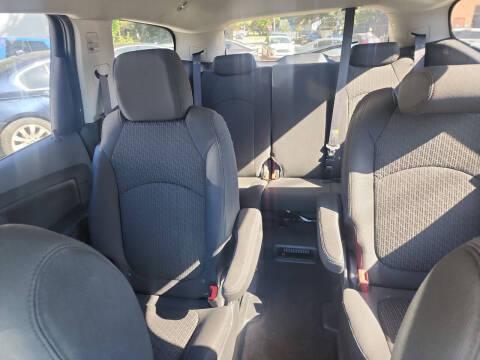 2011 Chevrolet Traverse LT