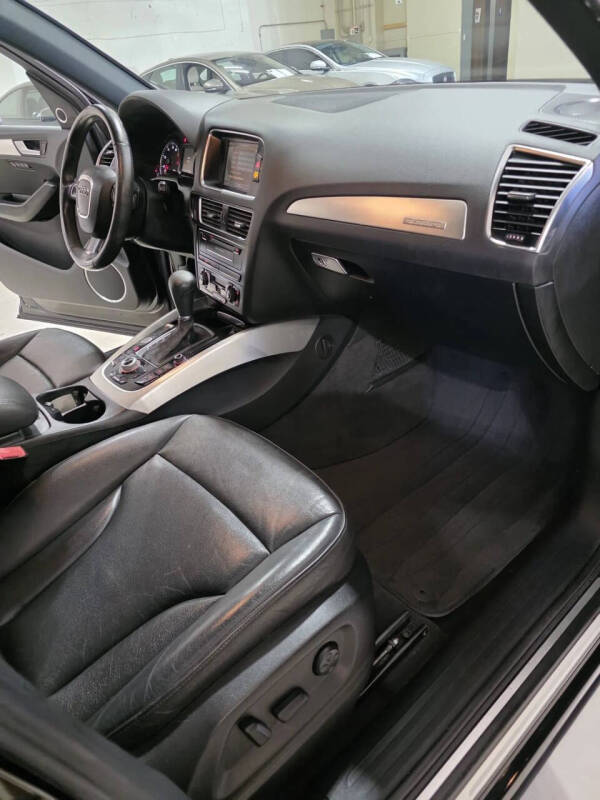2012 Audi Q5 3.2 quattro Prestige