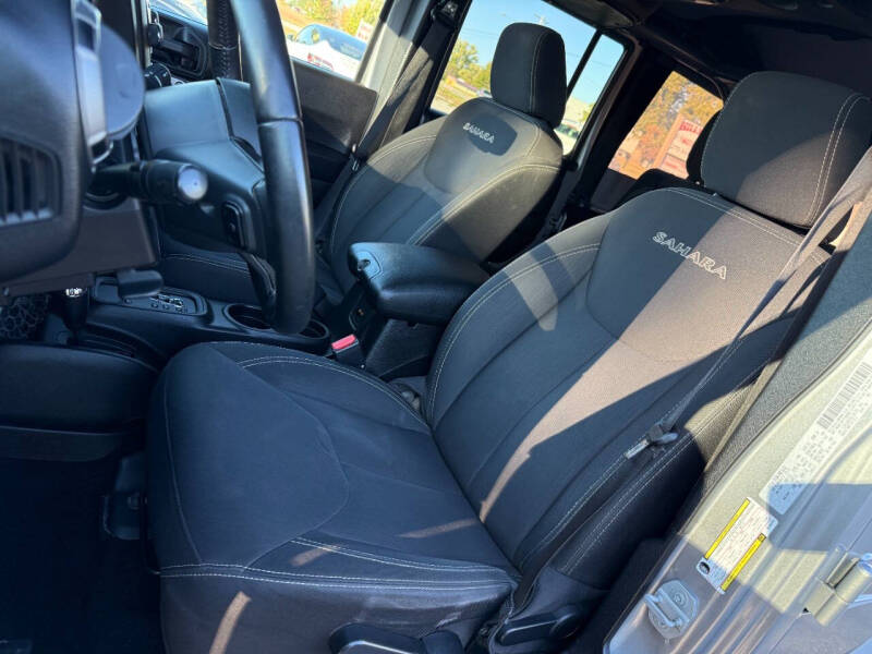 2016 Jeep Wrangler Unlimited Sahara