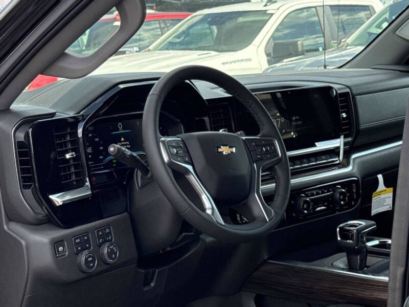 2025 Chevrolet Silverado 1500