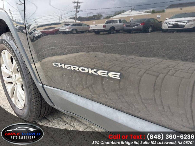 2019 Jeep Cherokee Latitude