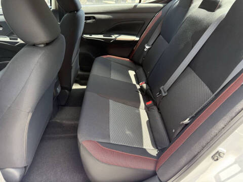 2025 Nissan Versa SR