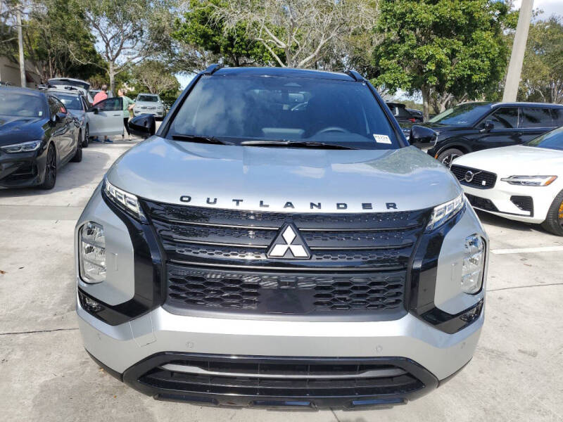 2025 Mitsubishi Outlander PHEV SEL Black Edition