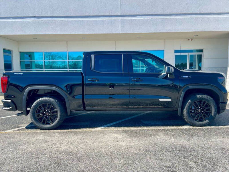 2026 GMC Sierra 1500 Elevation Standard