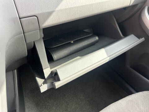 2011 Toyota Prius Five