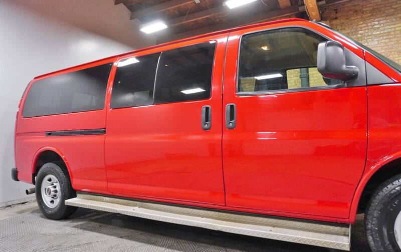 2017 GMC Savana LS 3500