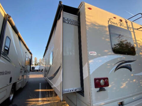 2017 Ford E-Series E-450 SD