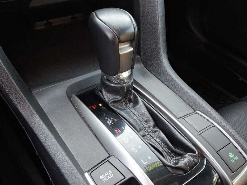 2018 Honda Civic EX-L w/Navi