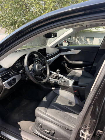 2017 Audi A4 2.0T quattro Premium