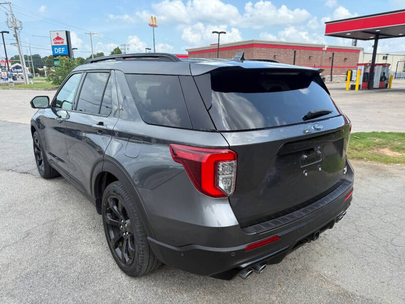 2020 Ford Explorer ST