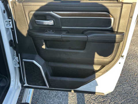 2024 RAM 3500 Laramie