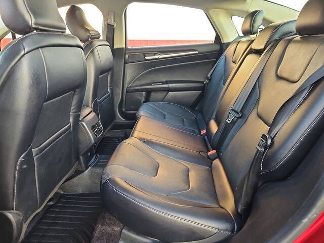 2017 Ford Fusion Titanium