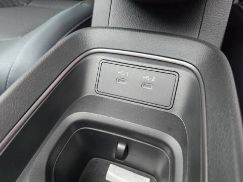 2026 Nissan LEAF Platinum+