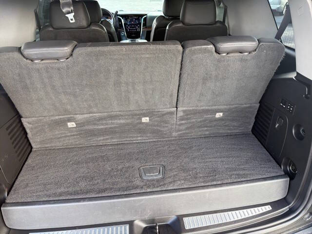 2019 Cadillac Escalade Luxury