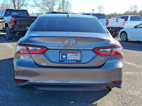 2022 Toyota Camry LE