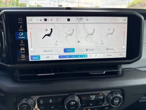 2025 Jeep Gladiator Willys