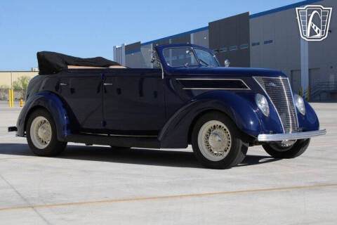 1937 Ford Phaeton