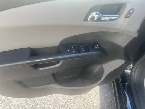 2016 Chevrolet Sonic LT Auto