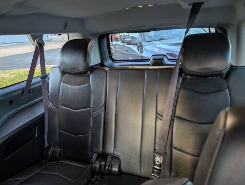 2016 Cadillac Escalade ESV Luxury Collection