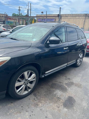 2013 Nissan Pathfinder SL