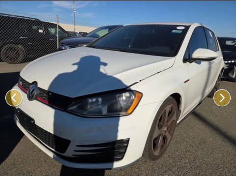 2017 Volkswagen Golf GTI S