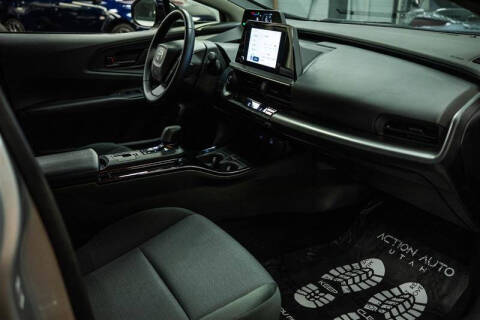 2024 Toyota Prius LE