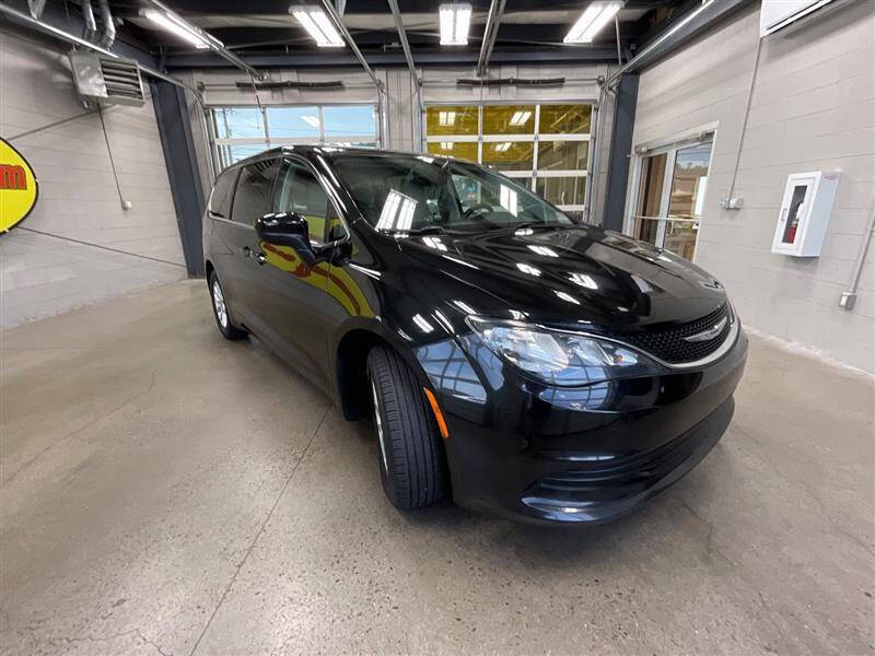 2017 Chrysler Pacifica LX