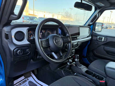 2025 Jeep Gladiator NightHawk