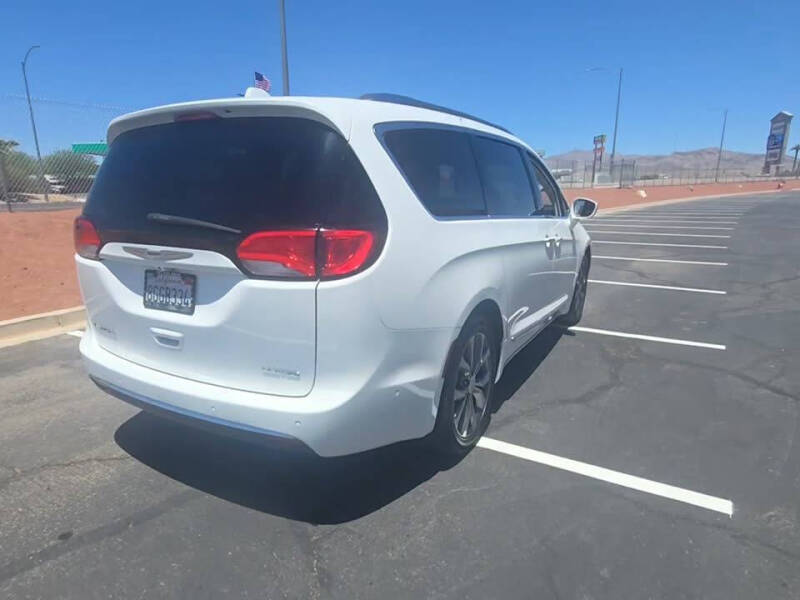 2017 Chrysler Pacifica Limited