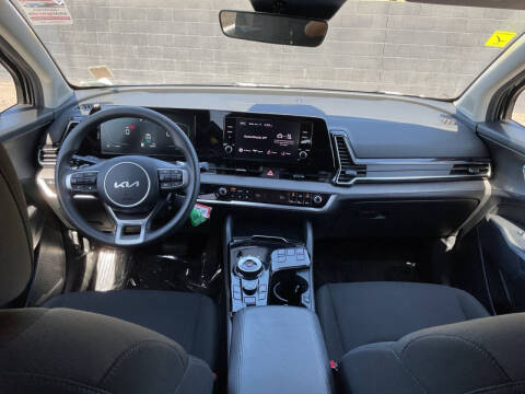 2023 Kia Sportage Hybrid LX