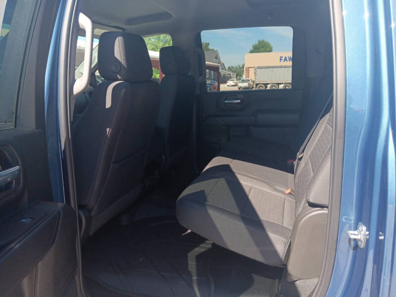 2025 Chevrolet Silverado 2500HD Custom