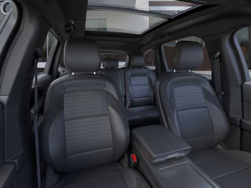 2025 Lincoln Nautilus Hybrid Reserve