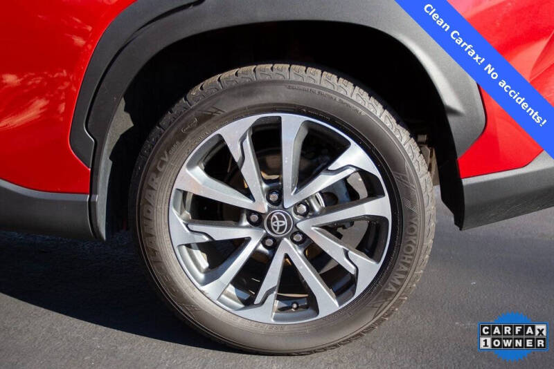 2022 Toyota Corolla Cross XLE