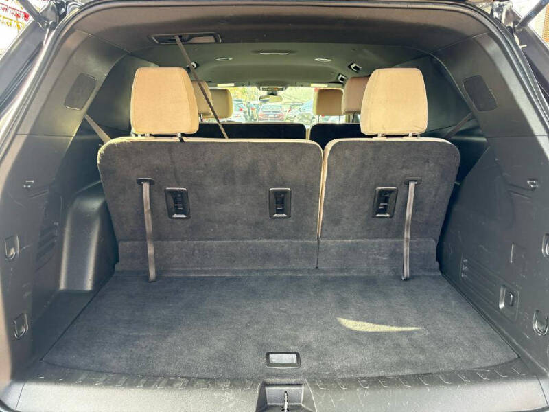 2022 Chevrolet Traverse LS