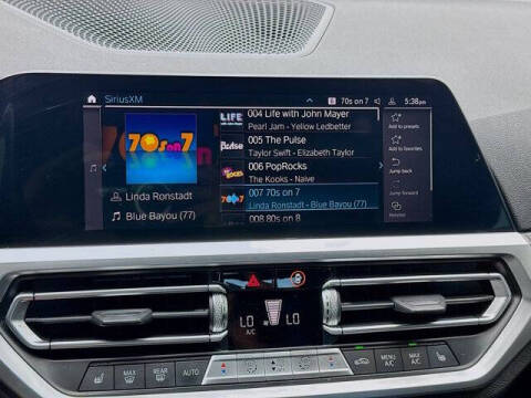 2022 BMW 3 Series 330e