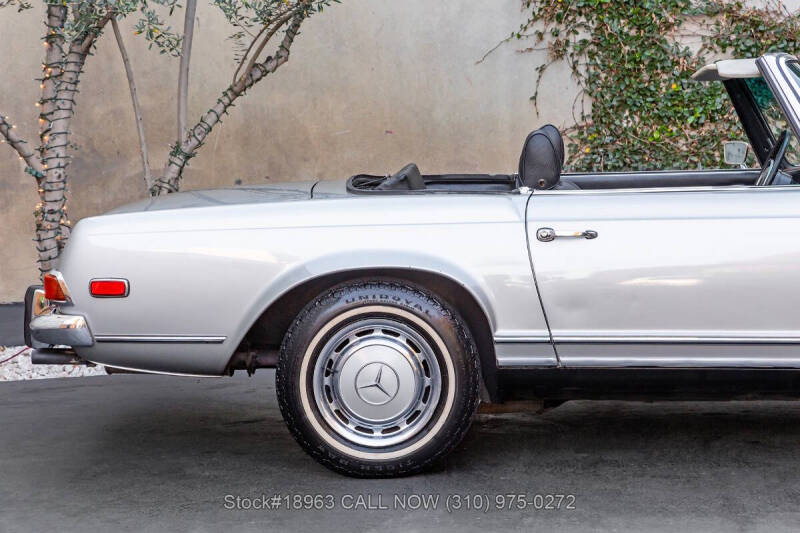 1971 Mercedes-Benz 280-Class