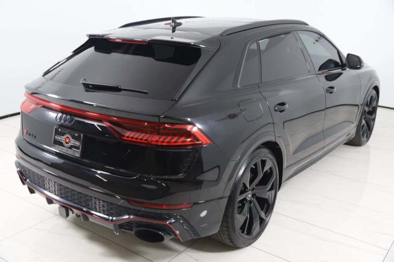 2023 Audi RS Q8 4.0T quattro
