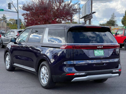 2022 Kia Carnival LX