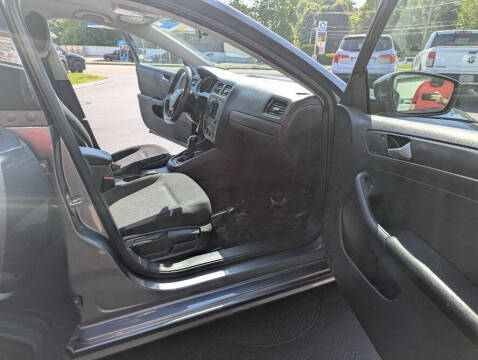 2016 Volkswagen Jetta