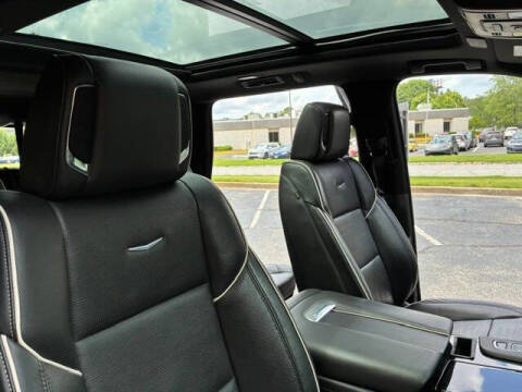 2023 Cadillac Escalade Sport