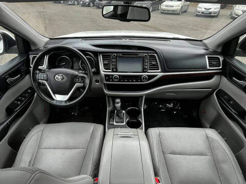 2015 Toyota Highlander