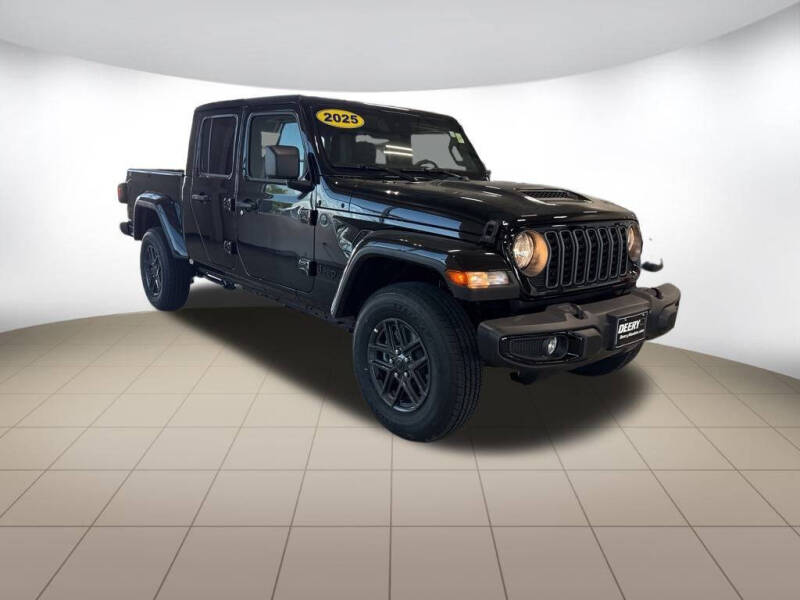 2025 Jeep Gladiator Sport