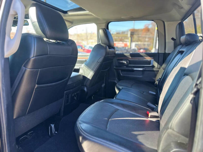 2013 RAM 1500 Laramie