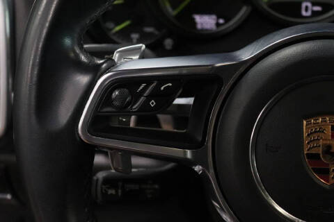 2017 Porsche Cayenne S E-Hybrid Platinum Edition