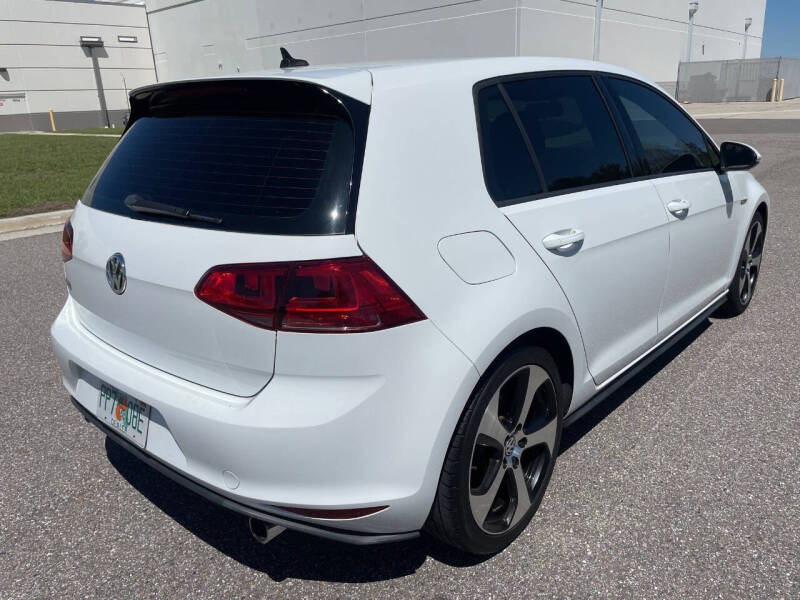 2017 Volkswagen Golf GTI S