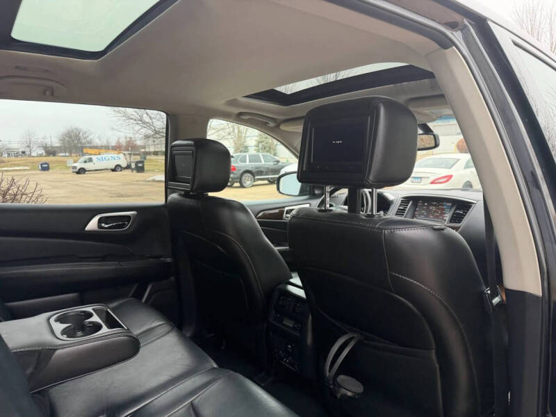 2014 Nissan Pathfinder Platinum