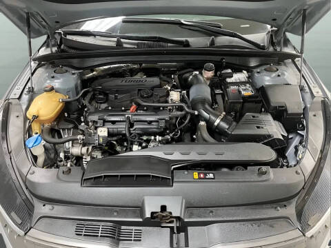 2022 Kia K5 LXS